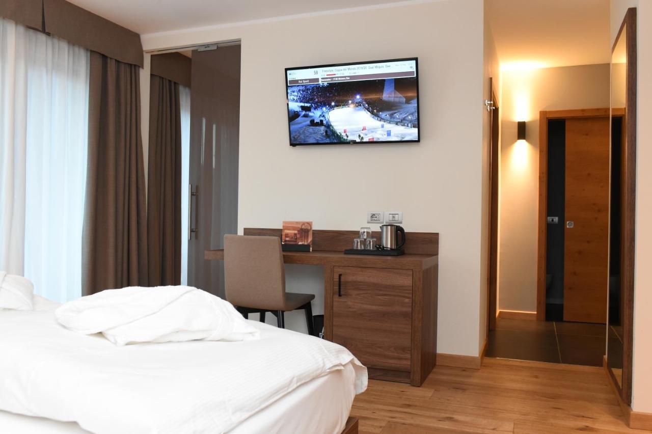 Dolomeet Boutique Hotel Пінцоло Екстер'єр фото
