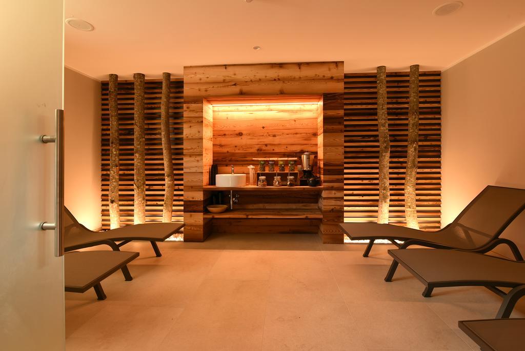 Dolomeet Boutique Hotel Пінцоло Екстер'єр фото