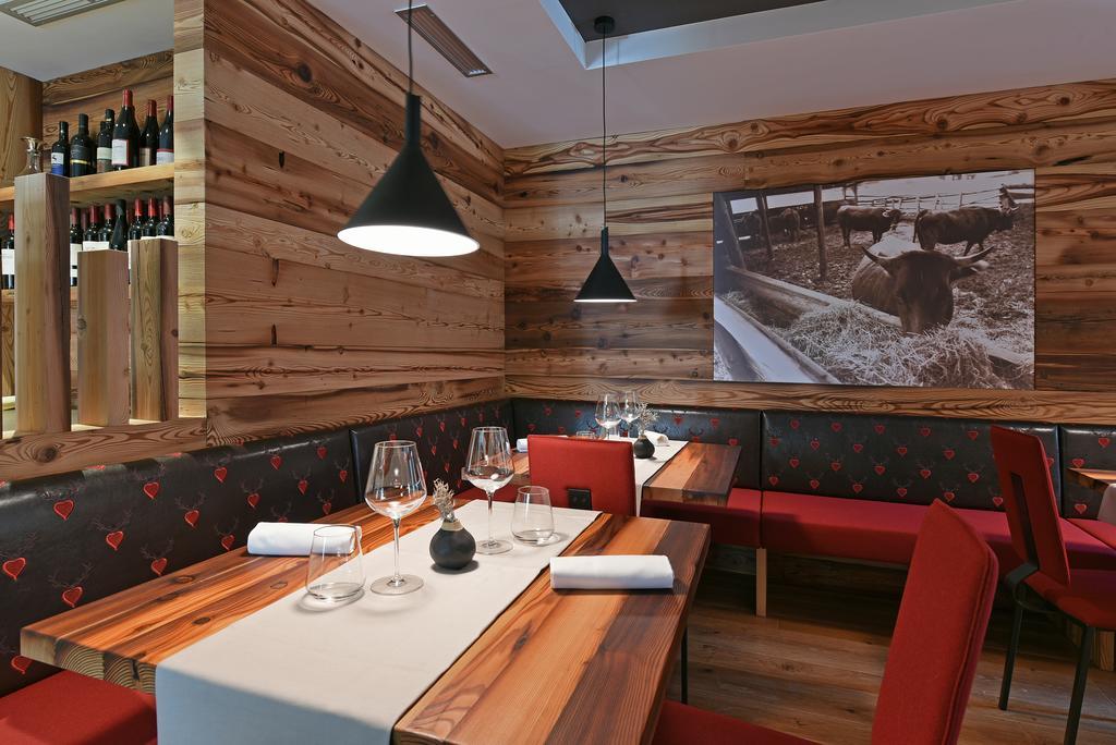 Dolomeet Boutique Hotel Пінцоло Екстер'єр фото